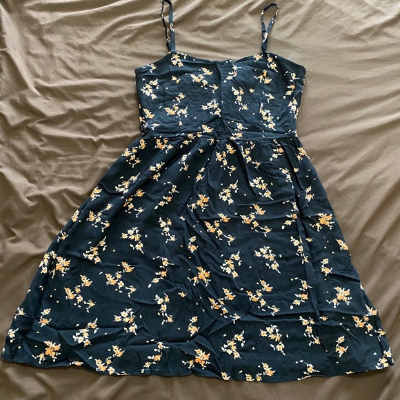 Floral mini dress - Picture 1 of 6